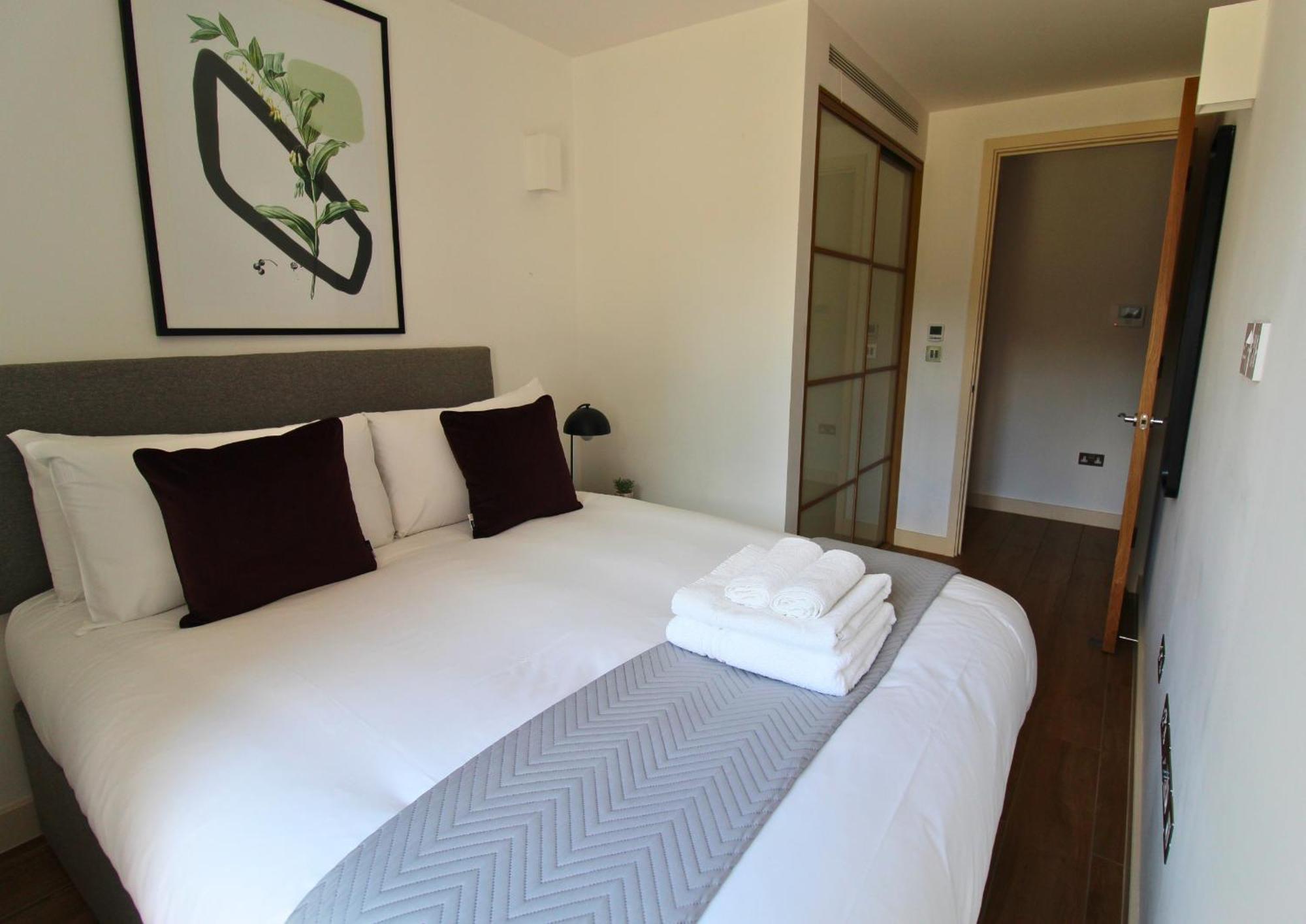 Kew Bridge By Viridian Apartments Εξωτερικό φωτογραφία
